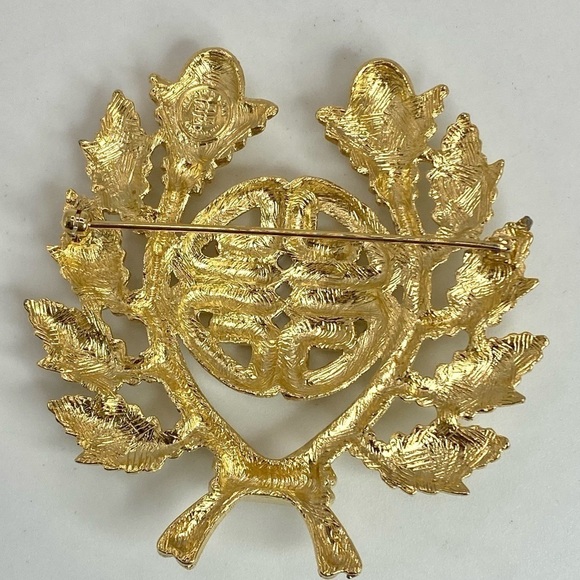 VINTAGE Givenchy 80s Four G Logo Texture Laurel Wreath Gold Plated Brooch SIGNED - Picture 5 of 8